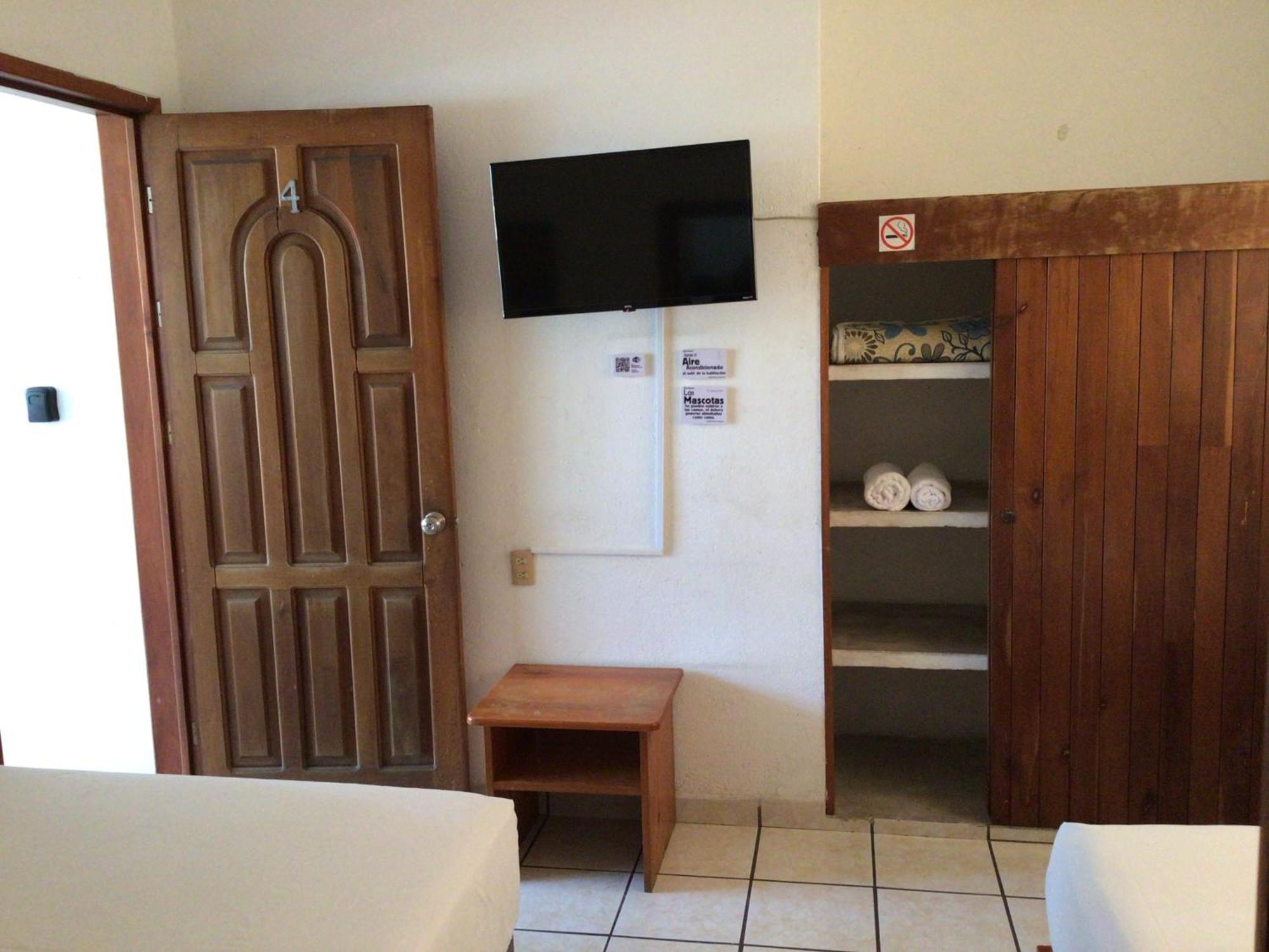 Hotel Villa Tulipanes Zihuatanejo Extérieur photo